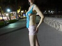 Exhibitionist wife Mia