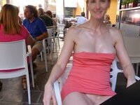 Exhibitionist wife Mia