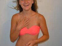 Hot college girlfriend posing naked for bf with friend