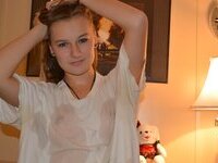 Hot college girlfriend posing naked for bf with friend