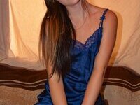 Hot college girlfriend posing naked for bf with friend