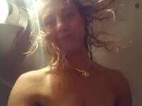 Mature German selfie nudes
