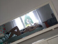 Sexy girlfriend hot snaps and sex
