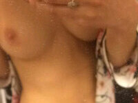 Sexy girlfriend hot snaps and sex
