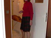 Stripping wife Tania