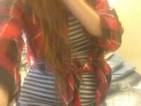 American soccer mom shared hot selfies
