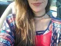 American soccer mom shared hot selfies