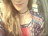 American soccer mom shared hot selfies