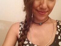 American soccer mom shared hot selfies