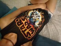 American soccer mom shared hot selfies