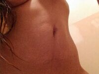 American soccer mom shared hot selfies