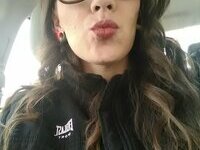 American soccer mom shared hot selfies