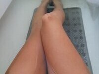 American soccer mom shared hot selfies