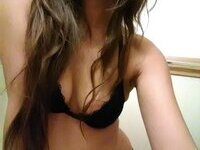 American soccer mom shared hot selfies