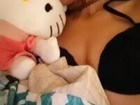 American soccer mom shared hot selfies