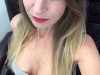 Horny selfie MILF
