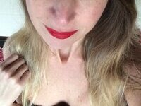 Horny selfie MILF
