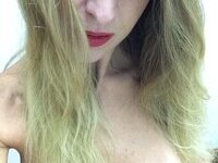 Horny selfie MILF