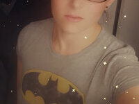 Muscled bisexual tomboy