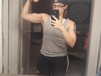 Muscled bisexual tomboy