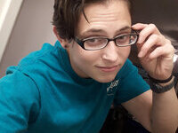 Muscled bisexual tomboy