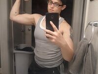 Muscled bisexual tomboy