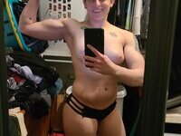 Muscled bisexual tomboy
