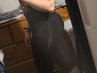 Muscled bisexual tomboy