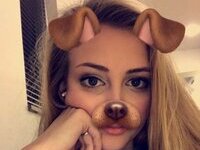 Perfect teen Bailey