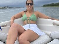 32yo nurse Sidney from Charleston