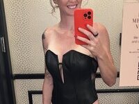 Freckled fit mom Mandy