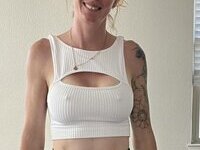 Freckled fit mom Mandy