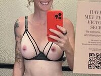Freckled fit mom Mandy