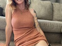 Freckled fit mom Mandy