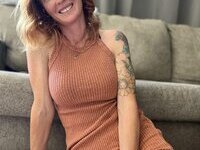 Freckled fit mom Mandy