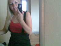 Stunning blonde girlfriend home selfies
