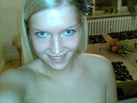 Stunning blonde girlfriend home selfies