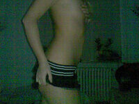 Stunning blonde girlfriend home selfies