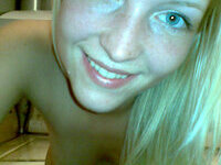 Stunning blonde girlfriend home selfies