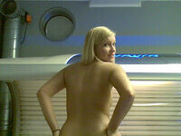 Stunning blonde girlfriend home selfies