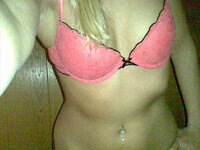 Stunning blonde girlfriend home selfies