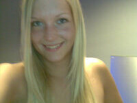 Stunning blonde girlfriend home selfies