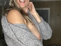 38yo hairy mom Eve