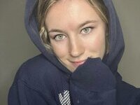 Innocent blonde Kyra
