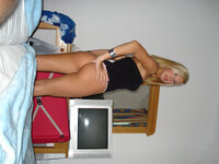 Young amateur couple on holidays