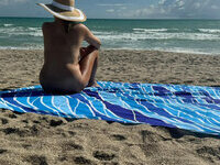 Florida couple having fun in the sun