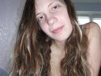 Hot girlfriend flashed at home