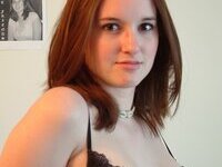 Innocent teen Tamara