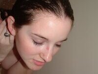 Innocent teen Tamara