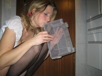 Kinky mature milf drinking her own pee
